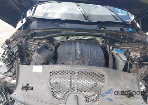 2018 Porsche Macan Sport Edition from USA, damaged, VIN WP1AA2A50JLB04252